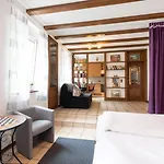 Hotel Porta Nigra