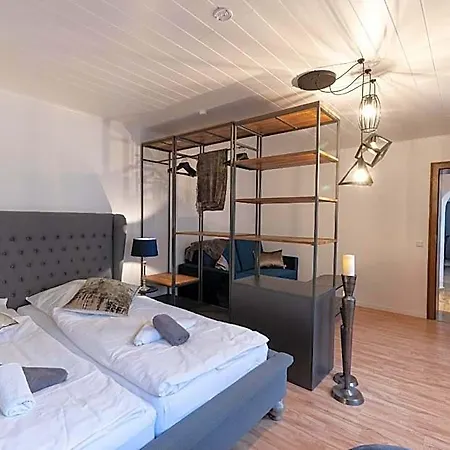 Hotel Porta Nigra 3*